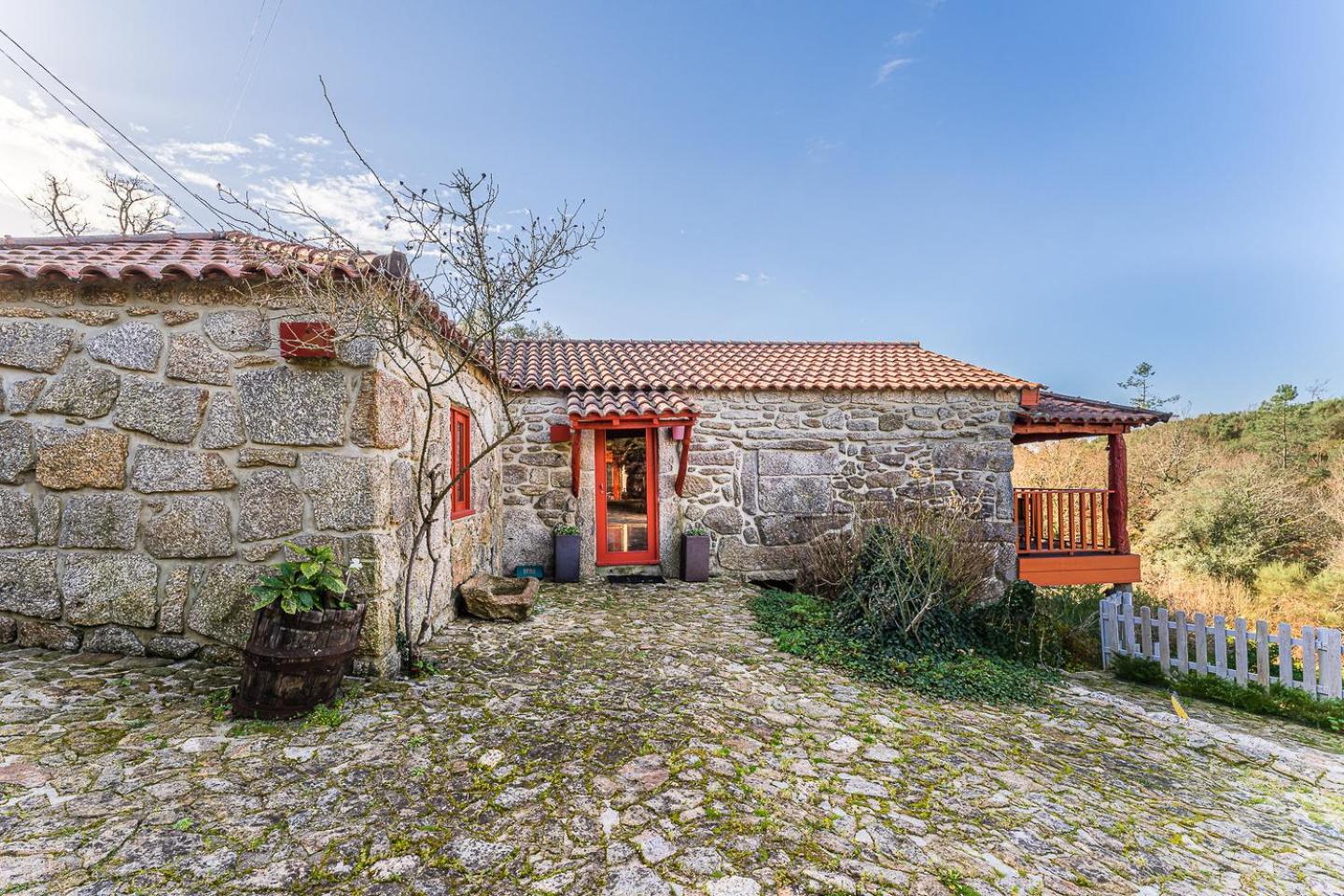 Guestready - Quintinha Casas Do Jardim 2 Villa Arcos de Valdevez Exterior photo